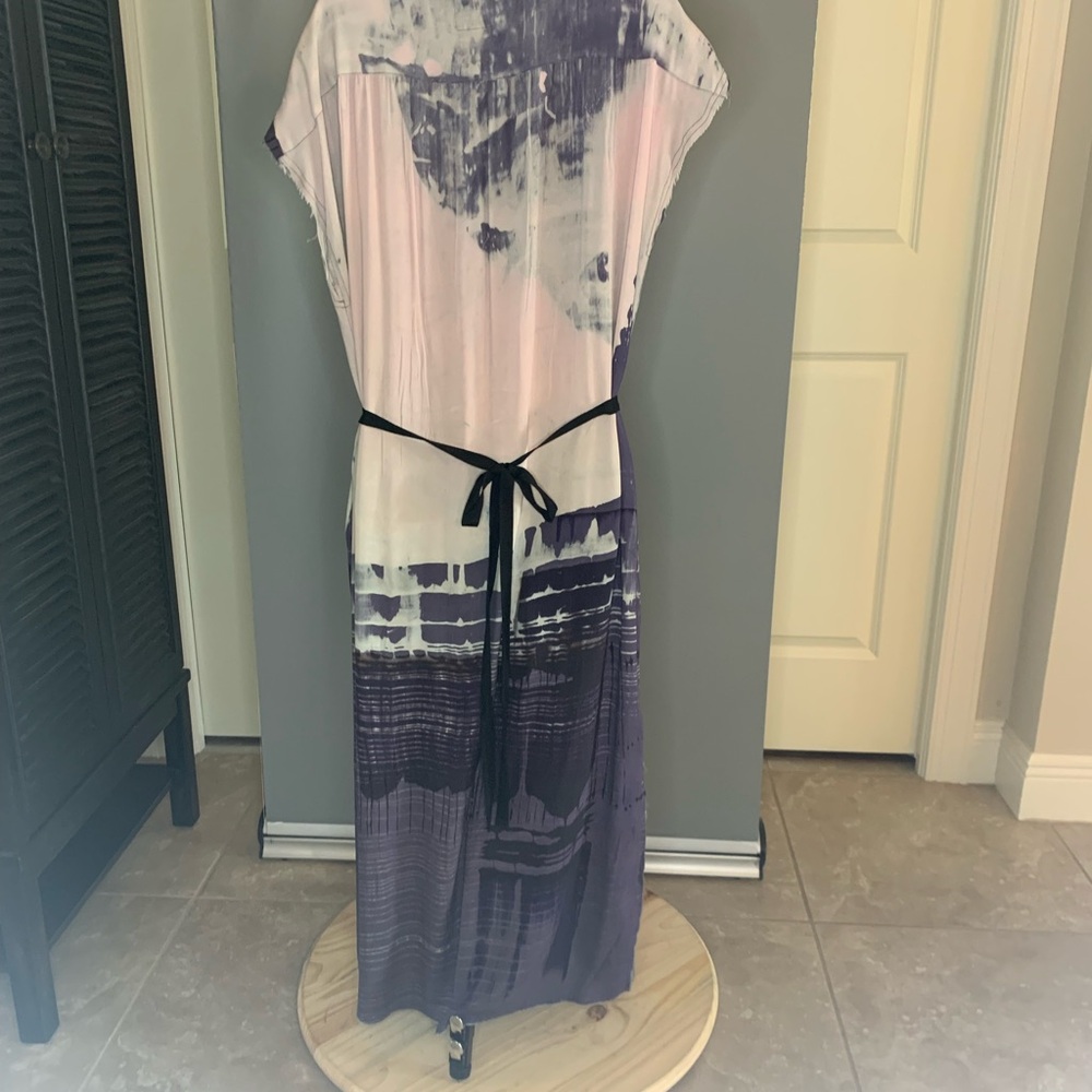 Upscale Tie-Die Dress - Picture 3 of 4
